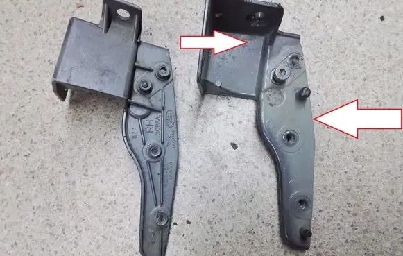 Jaguar F-Pace Fender mounting bracket HK8316291BC