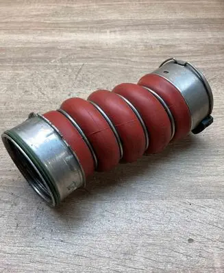 BMW X5 F15 Intercooler hose/pipe 7807987 11279410