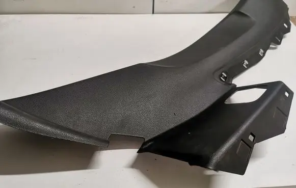 Audi Q7 4M (B) pillar trim (bottom) 4M0867768G