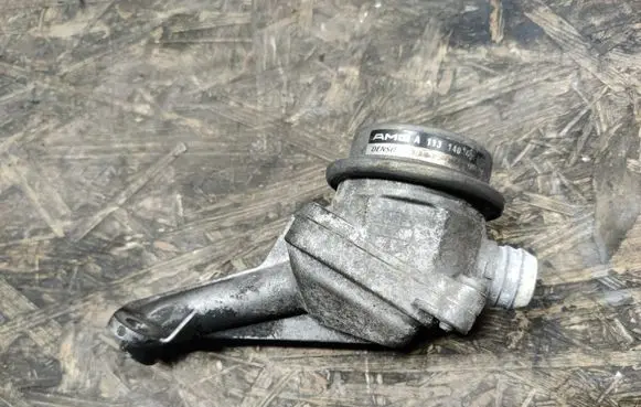 Mercedes-Benz CL C215 Vacuum valve A1131400160