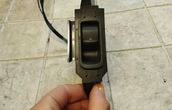 Subaru Outback Electric window control switch 94263AG040