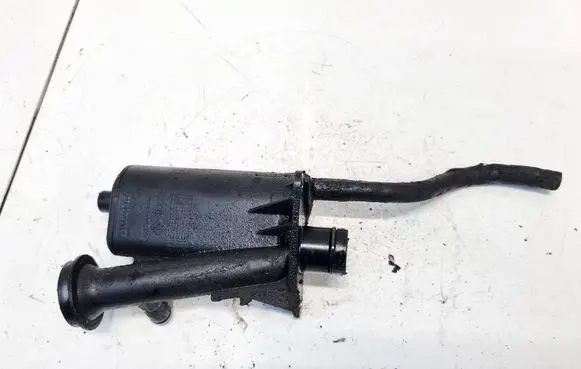Renault Scenic II - Grand scenic II Breather/breather pipe/hose 8200140763