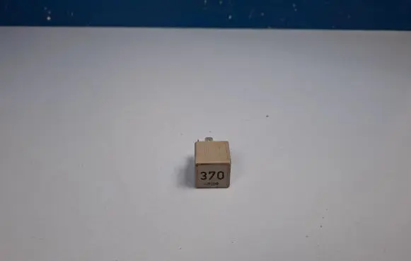 Audi Q5 SQ5 Other relay 8D0951253