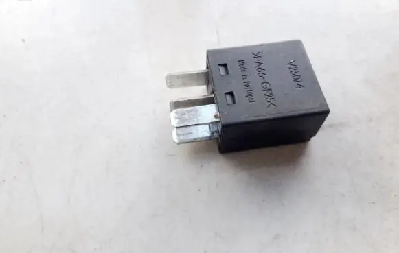 Volvo S60 Other relay 8651661