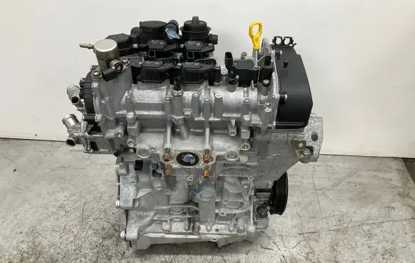 Audi Q3 F3 Engine DFY 05E103023G