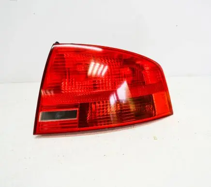 Audi A4 S4 B7 8E 8H Rear/tail lights 8E5945096