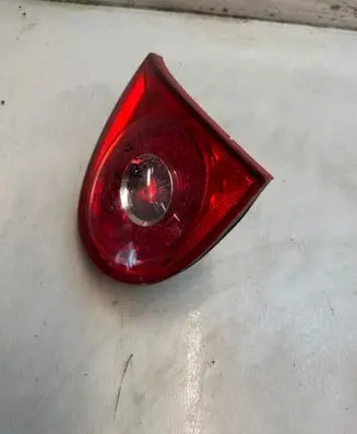 Volkswagen Golf V Tailgate rear/tail lights 1K6945094F