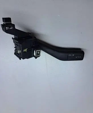 Audi A3 S3 8P Indicator stalk 1K0953513 01103500 10350040065921