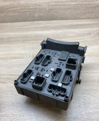 Renault Laguna II Fuse module 8200148809 8200004201E