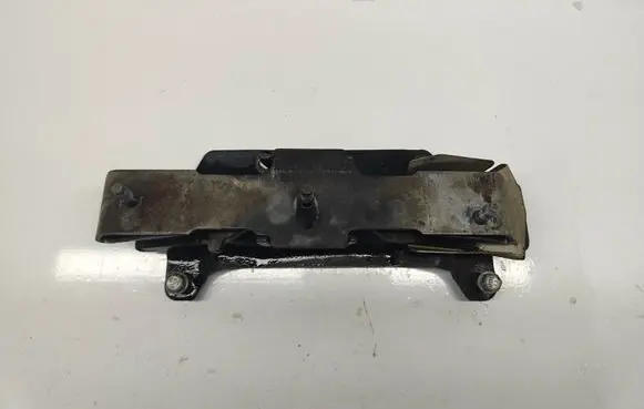 Dodge RAM Gearbox mounting bracket P68264784AF 3089 68264784AF