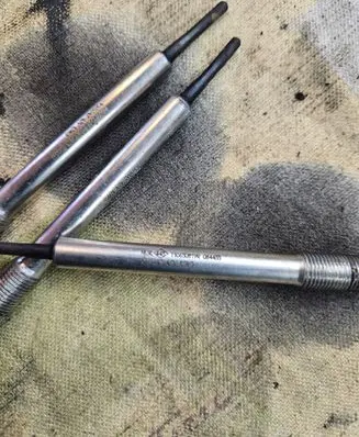 Renault Trafic III (X82) Glow plug 