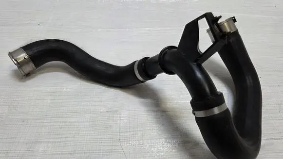 Opel Mokka Air intake hose/pipe 95194143