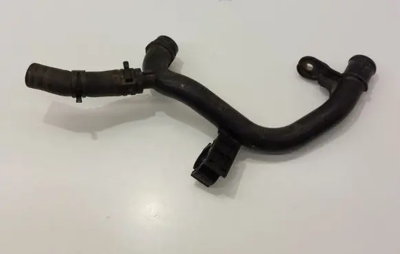 Audi A3 S3 8P Engine coolant pipe/hose 06J121065F