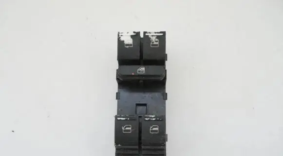 Volkswagen Golf Plus Quarter vent window switch 1K4959857