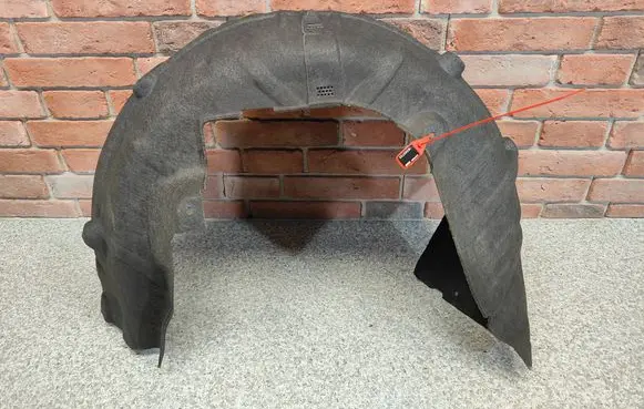 BMW 4 G22 G23 G24 G26 Rear arch 9627873