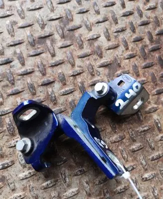 Ford Focus Rear door hinge set AM51U22800AE