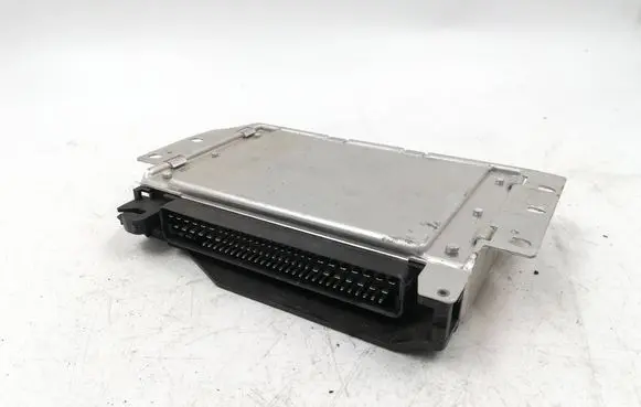 Volkswagen PASSAT B5 Engine control unit/module 8D0907389A DKBU51980926 0265109426