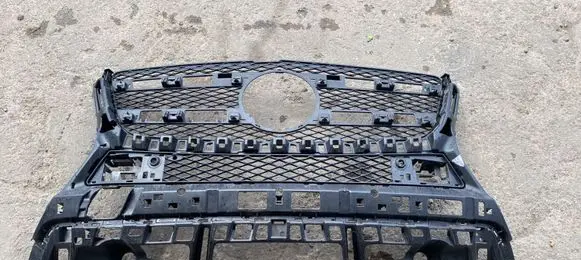 Mercedes-Benz GL X166 Front bumper upper radiator grill A1668851365 A1668802603 A1668802703