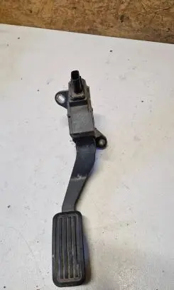 Toyota Yaris Accelerator throttle pedal 781100D010 49492872839 08148B