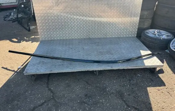 Mercedes-Benz EQC Roof trim bar molding cover A2536901700