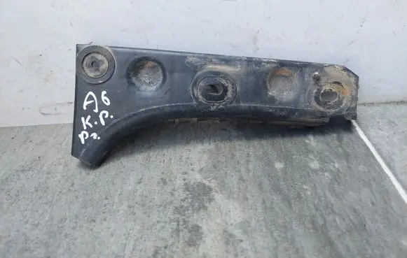 Audi A6 S6 C5 4B Front bumper mounting bracket 4B0807283B