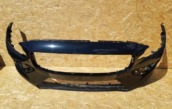 Volvo V60 Front bumper 31690589