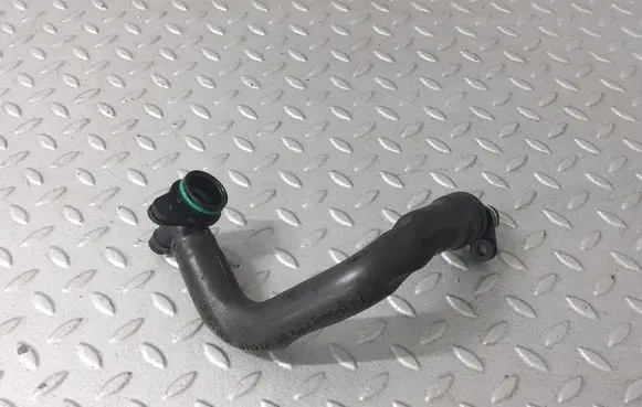 Skoda Fabia Mk3 (NJ) Breather hose/pipe 04C103474B
