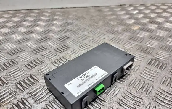 Volvo V70 Tow bar trailer control unit/module 30716987