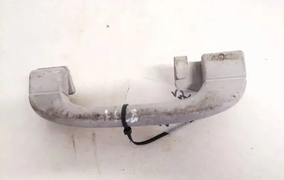 BMW 5 E39 Rear interior roof grab handle 8235578