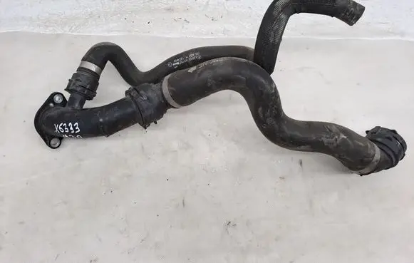 Mercedes-Benz C W205 Engine coolant pipe/hose A6512001051