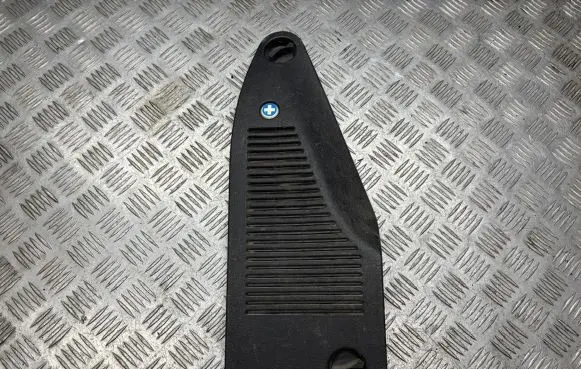 Opel Zafira A Trunk/boot lower side trim panel 90580309 2655348706 0088090