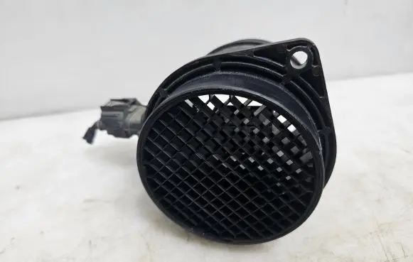 Volvo S60 Mass air flow meter 30785472