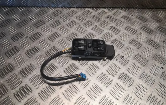 Mercedes-Benz C W203 Electric window control switch 2038210479 A2038210479