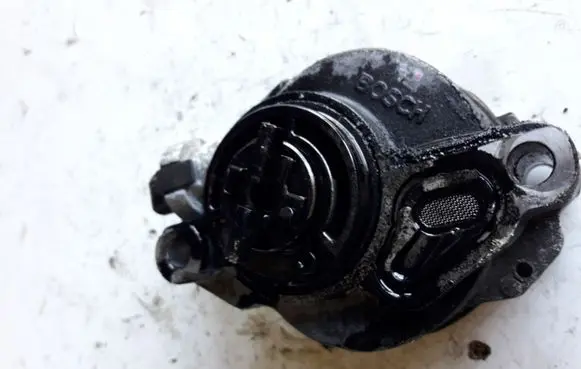 Citroen C5 Vacuum pump D156