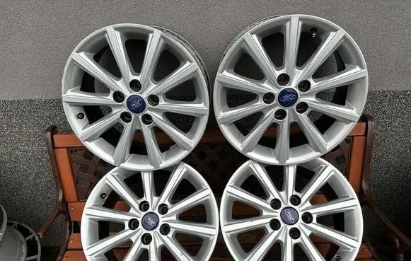 Ford Focus C-MAX R16 alloy rim 