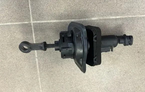 Ford S-MAX Clutch slave cylinder 6G917A543BC