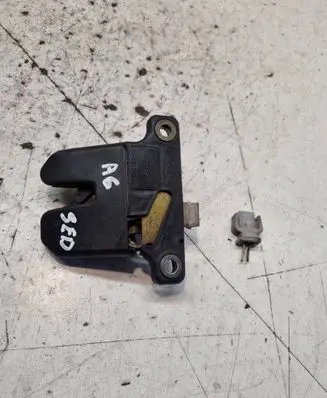 Audi A6 S6 C5 4B Tailgate/trunk/boot lock/catch/latch 4B5827505B