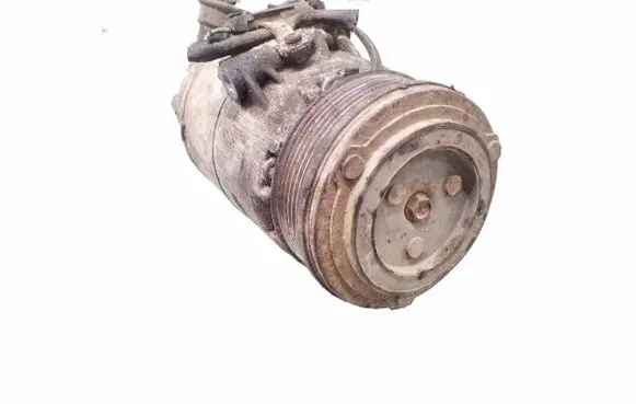 Opel Zafira A Air conditioning (A/C) compressor (pump) 10481038