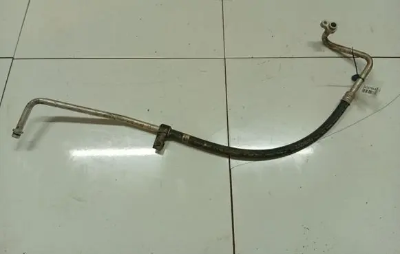 Subaru Legacy Air conditioning (A/C) pipe/hose