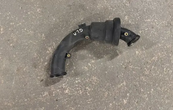Mercedes-Benz GLA W156 Intercooler hose/pipe A6511400387