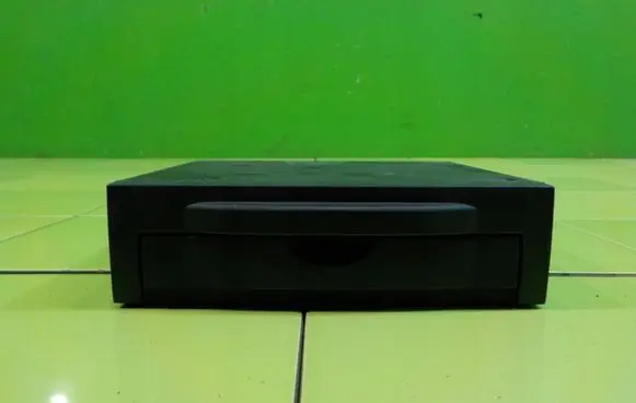 Volvo C30 Radio/CD/DVD/GPS head unit 31310234