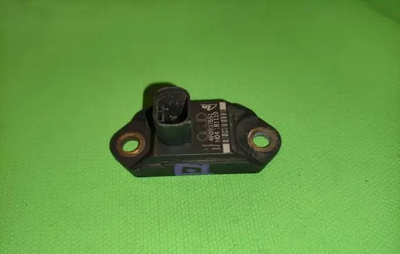 Volkswagen Sharan Airbag deployment crash/impact sensor 4F0907651 H04181110