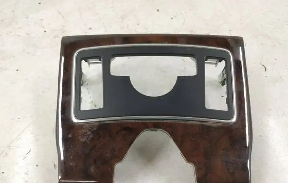 Mercedes-Benz CLS C218 X218 Radio/GPS head unit trim DALISID716 2186805907 A2186805907