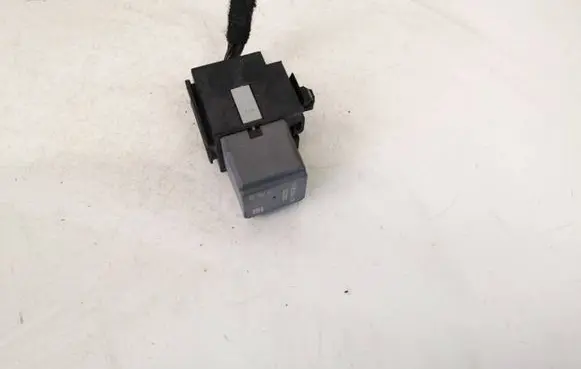 Opel Crossland X Other relay 13500120