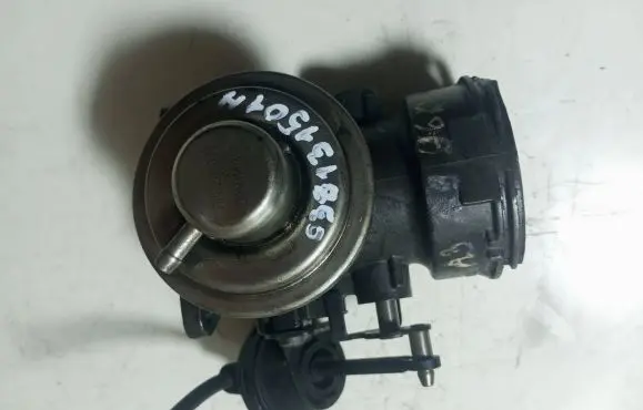 Audi A3 S3 8L EGR valve 038131501H