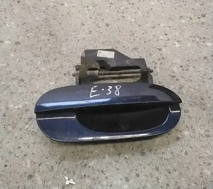 BMW 7 E38 Front door exterior handle