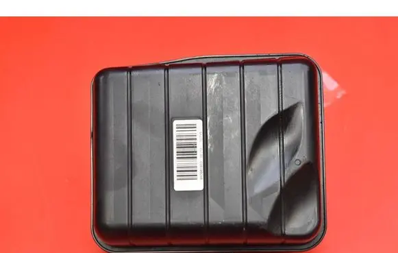BMW 5 F10 F11 Air filter box 8512249