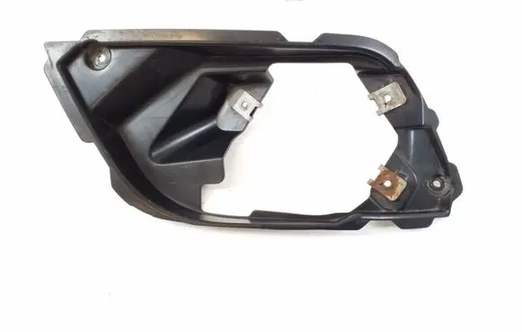 Mercedes-Benz ML W164 Fog light bracket A1648890414