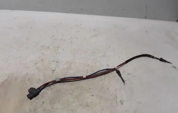 Dacia Sandero III Exhaust gas temperature sensor 226581040R