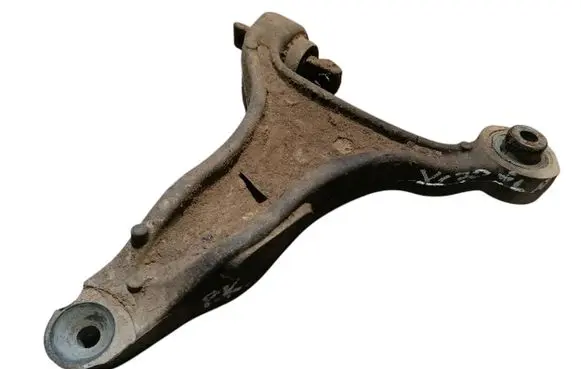 Volvo XC70 Front lower control arm/wishbone